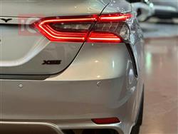 تۆیۆتا کامری